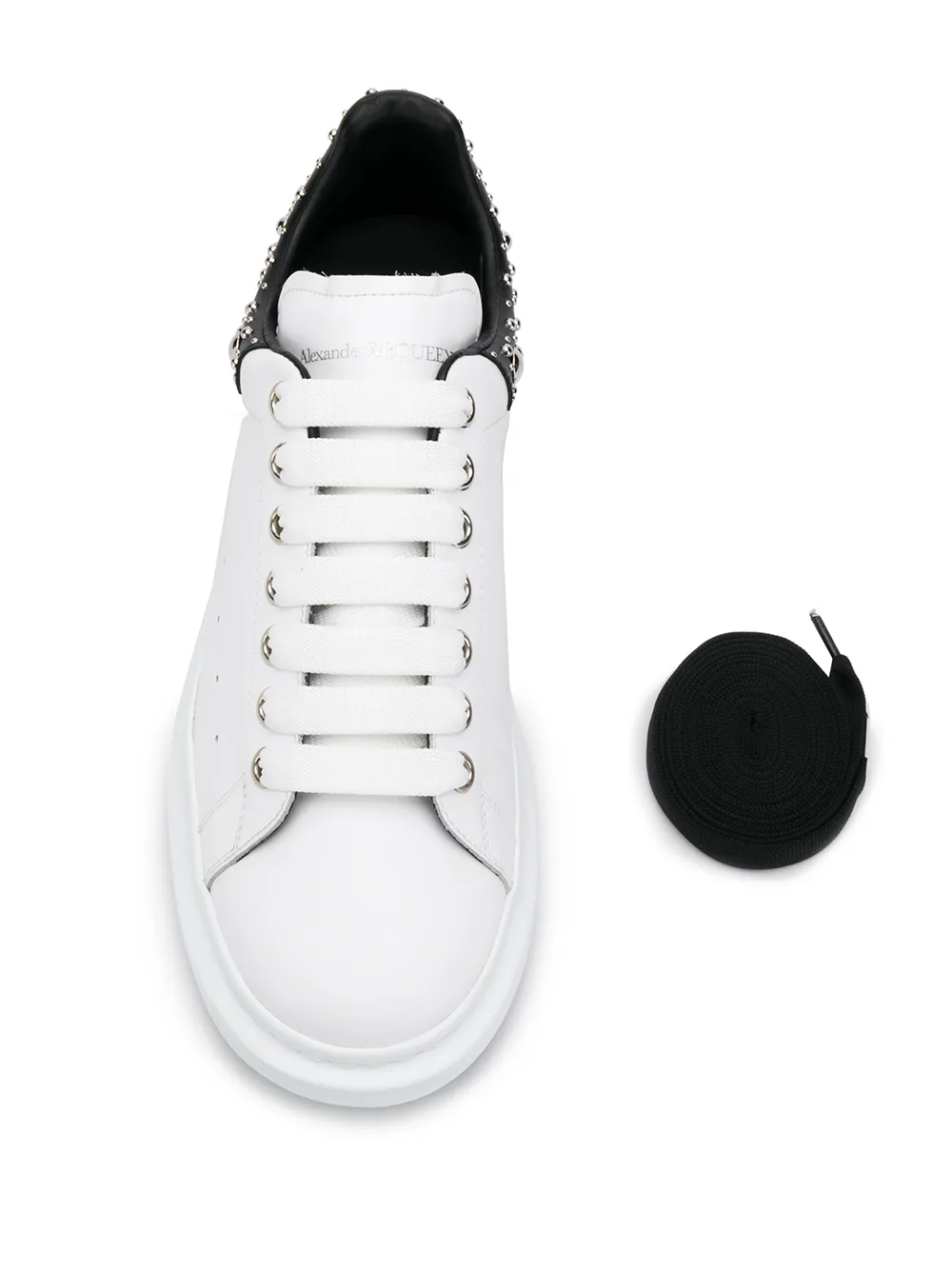 фото Alexander mcqueen кроссовки oversized с заклепками
