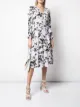 الصورة 2 من DVF Diane von Furstenberg فستان قميص بطبعة زهور