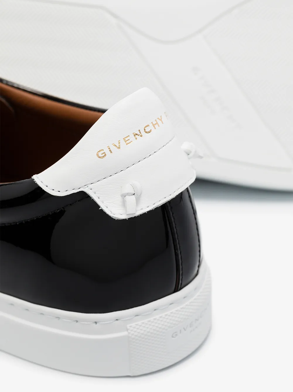 GIVENCHY GIVENCHY BLACK URBAN STREET LOGO PATENT LEATHER SNEAKERS,BH0002H0L314147659