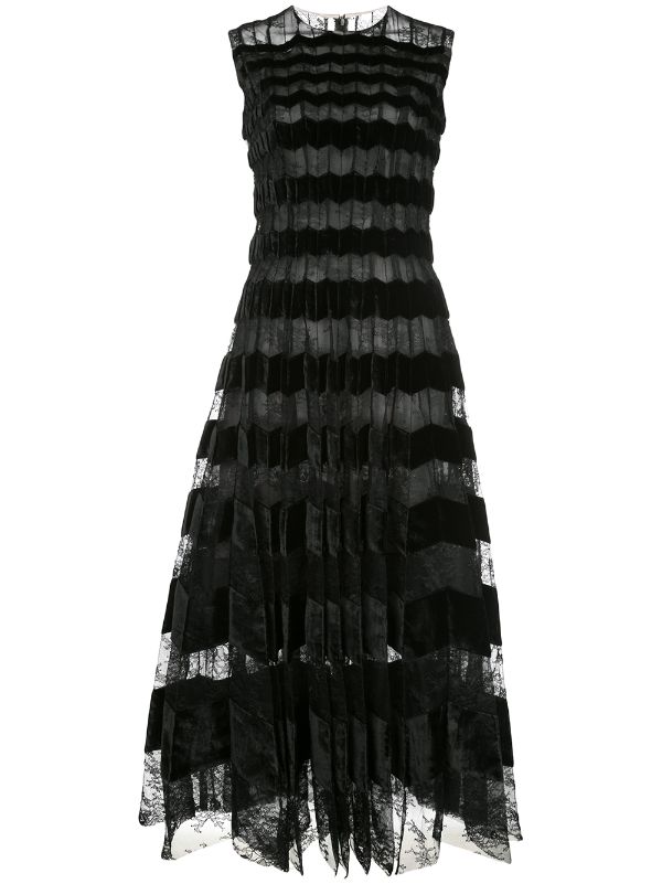 black oscar de la renta gown