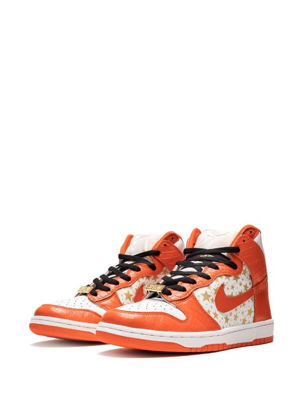 Shop orange Nike Dunk Pro SB sneakers with Express Delivery - Farfetch