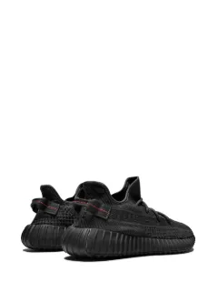 black yeezy trainers