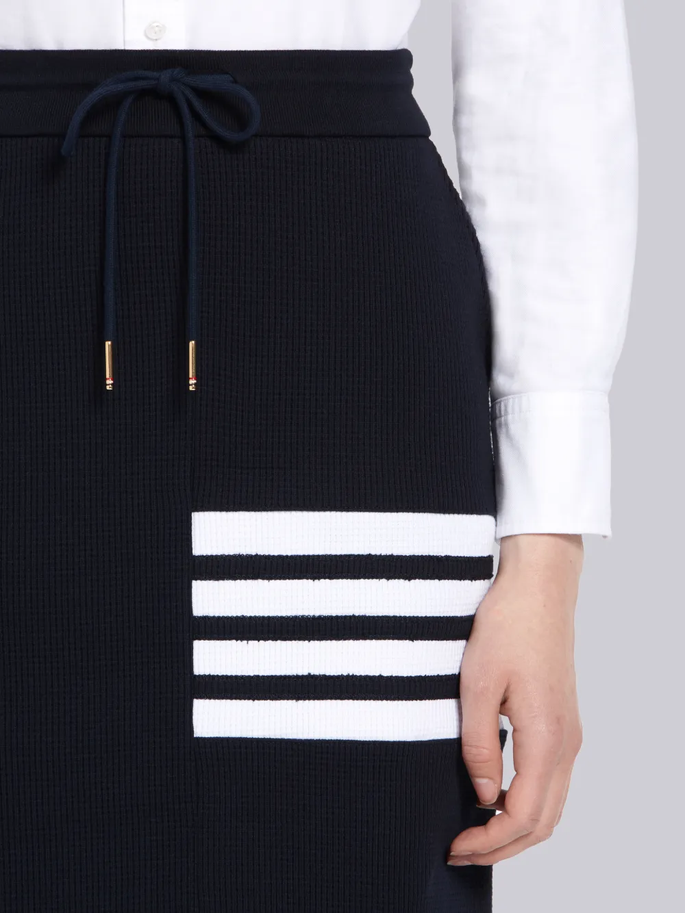 THOM BROWNE THOM BROWNE NAVY WAFFLE KNIT SACK 4-BAR SKIRT,FJK023A0645214181907