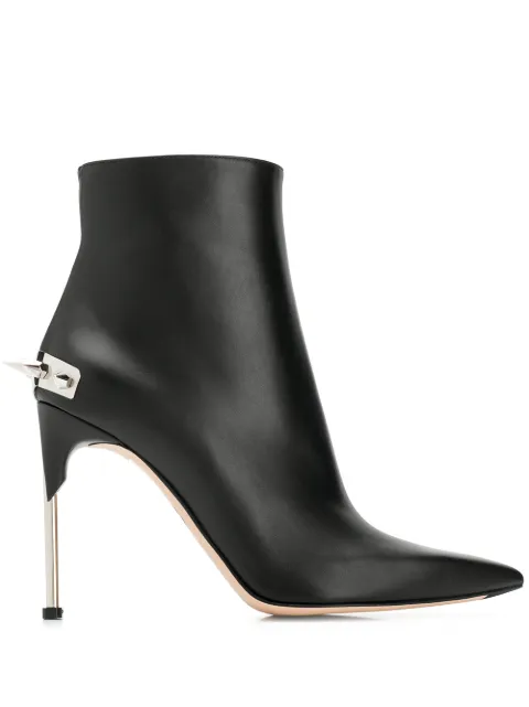 Click to view more detailed imagery on our partner's website Alexander Mcqueen Ankle Boots H. Boot Calfskin Rivets Black In 1081 Black Silver