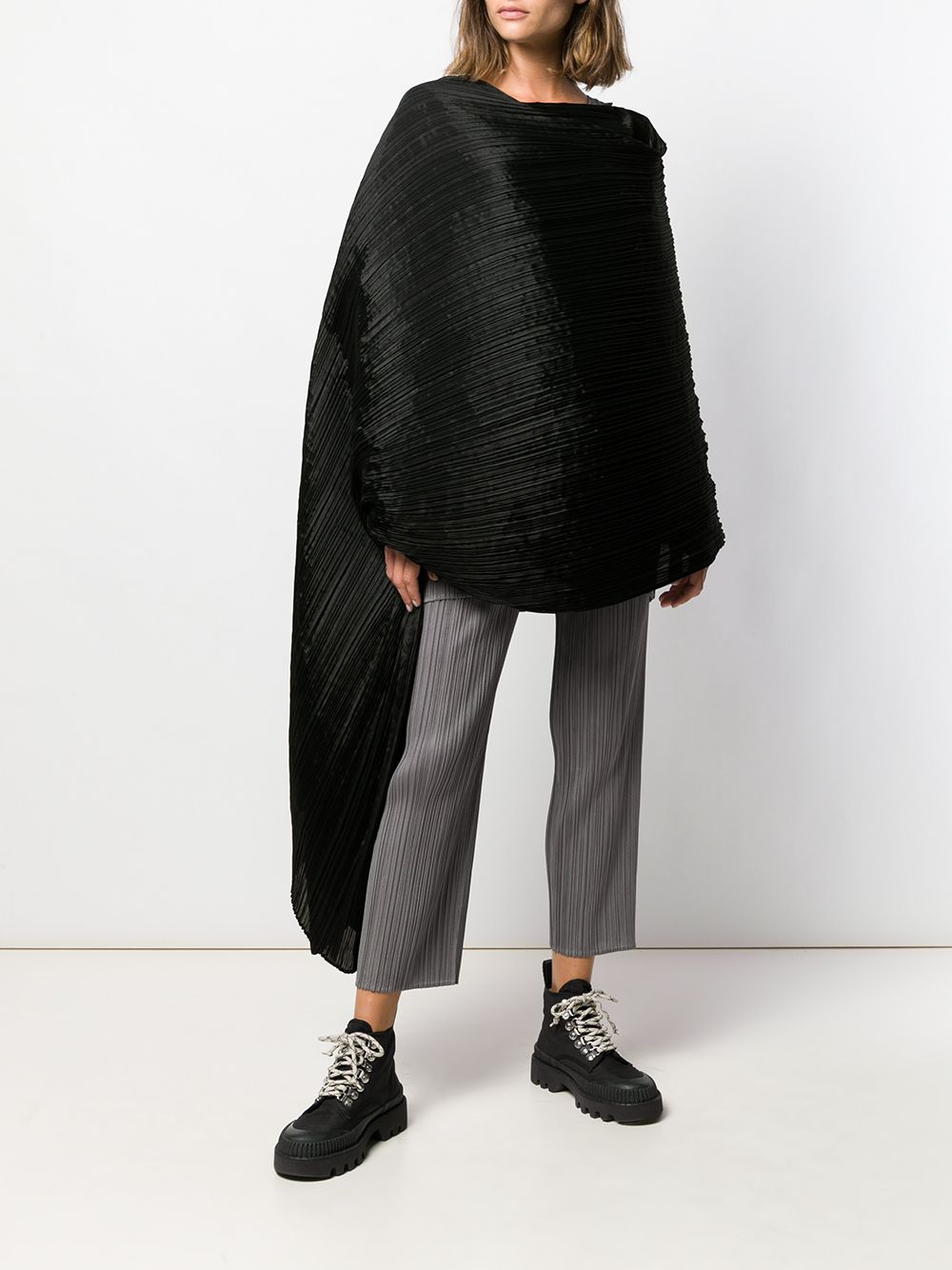 фото Pleats Please Issey Miyake шаль Madame T