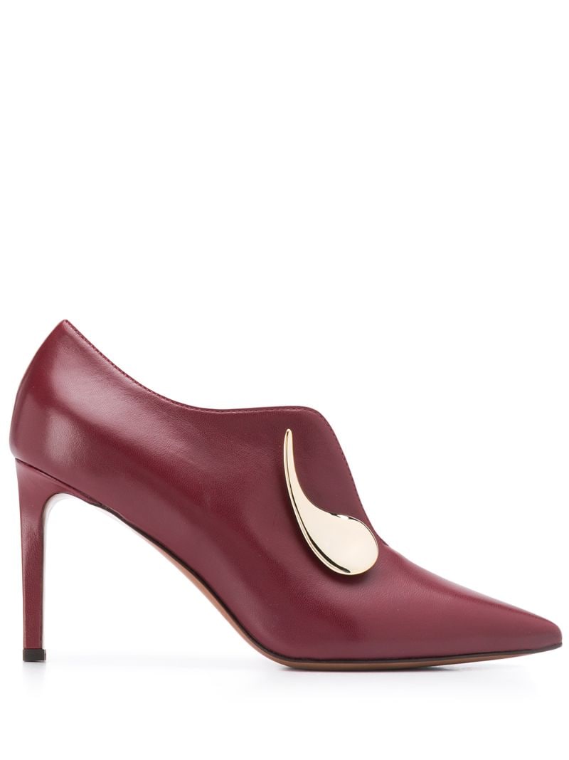 L'autre Chose Leather Pumps With Metallic Embellishment In Red