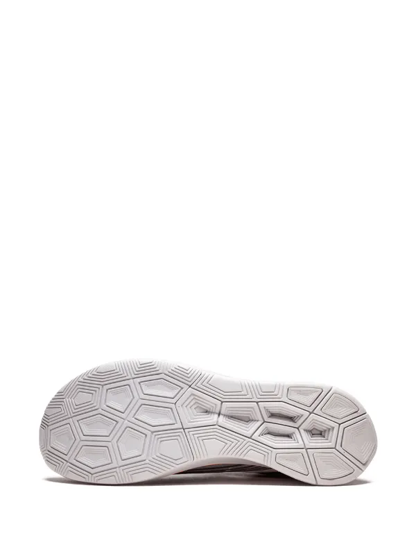 Nike fly rn top