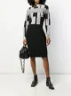 الصورة 2 من Chanel Pre-Owned تنورة كلاسيكية ضيقة