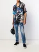 الصورة 2 من Dsquared2 جينز بخصر منخفض وتأثير ممزق