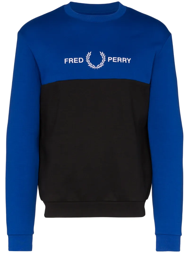 Fred Perry T-shirts FRED PERRY LOGO PRINTED COLOUR-BLOCK SWEATSHIRT - BLUE