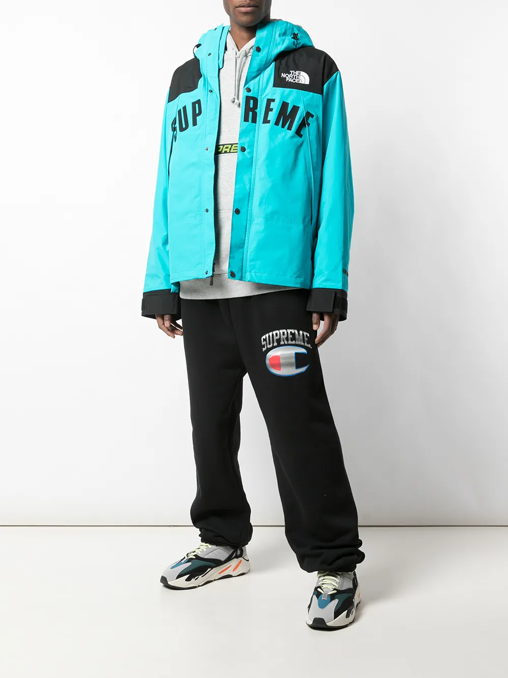 x The North Face Arc Logo Mountain jacket