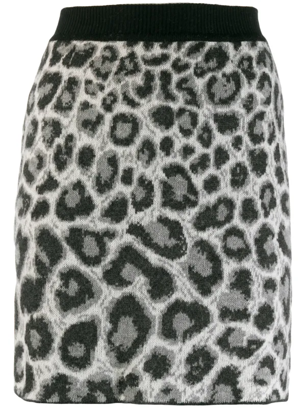 leopard print knit skirt