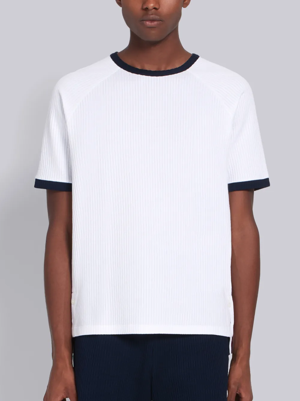 THOM BROWNE THOM BROWNE WHITE SEERSUCKER SHORT SLEEVE RINGER TEE,MJS109A0173214270308
