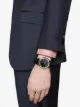 الصورة 2 من Gucci ساعة جي - تايمليس 42 ملم
