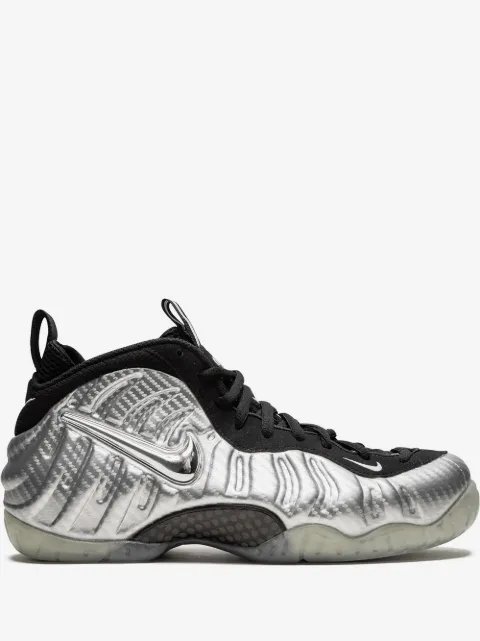 Nike Air Foamposite Pro スニーカー