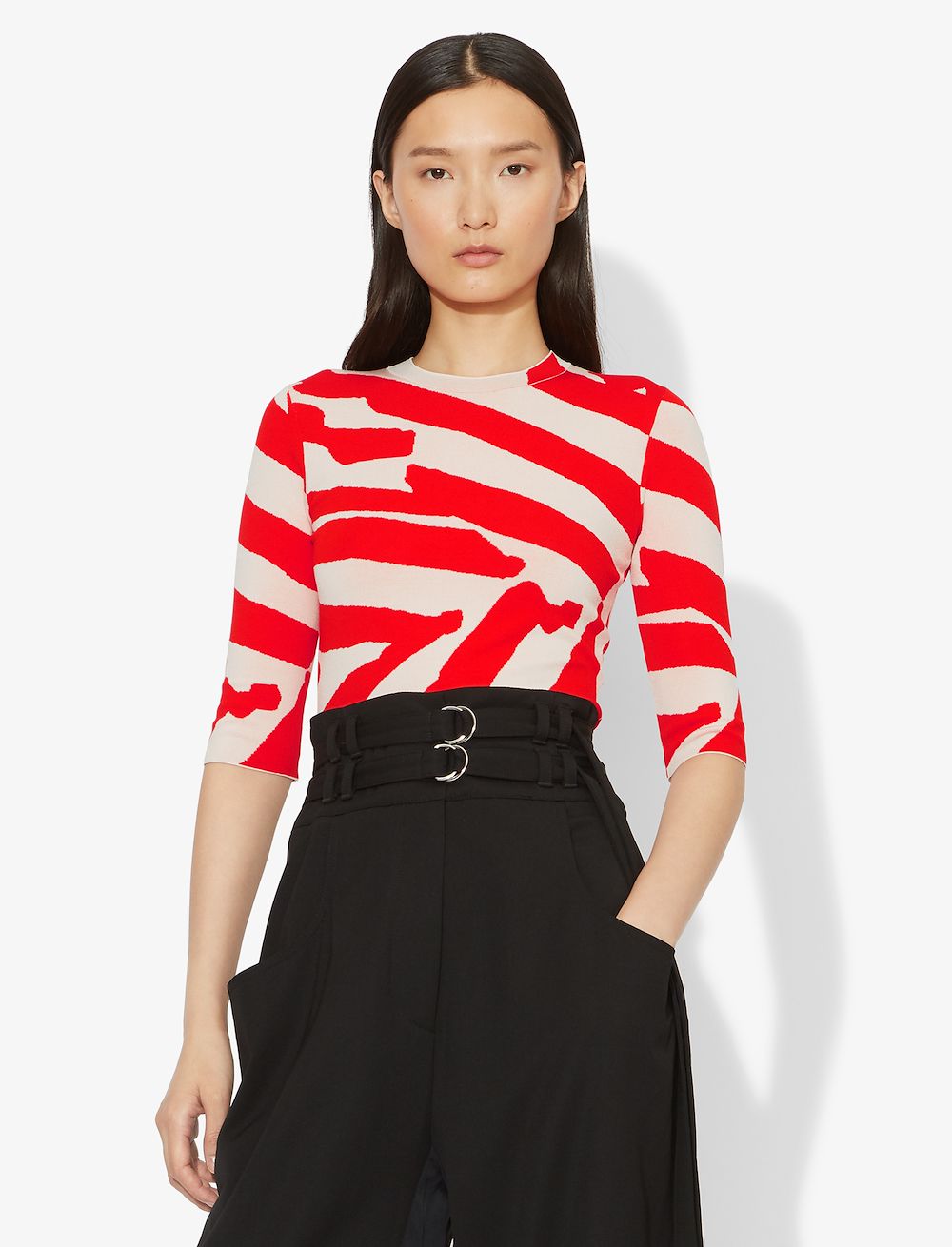 Image of Proenza Schouler Abstract Animal Print Jacquard Short Sleeve Crewneck Top ecru/poppy/orange XS