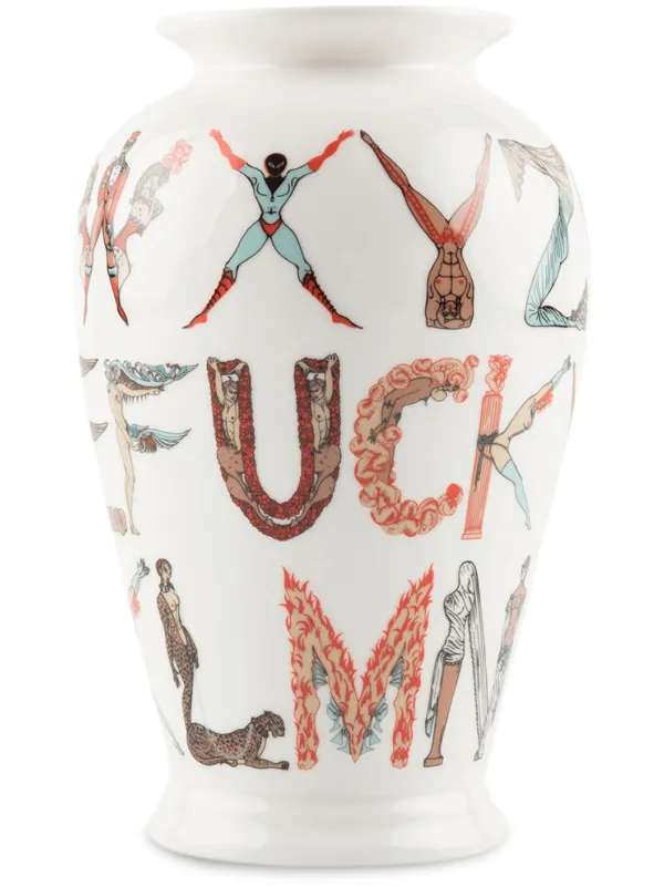 supreme vase