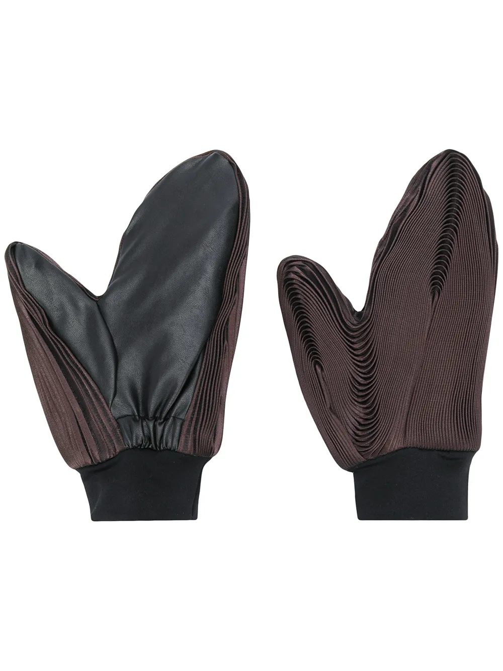 Issey Miyake Pleated Faux-leather Gloves In Brown