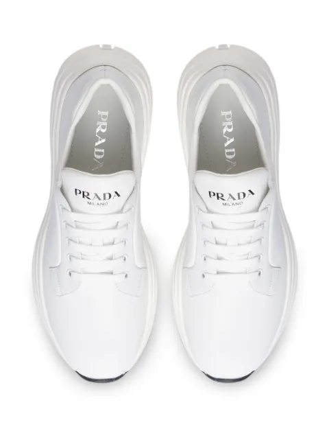 PRADA SNEAKERS MIT LOGO-PRINT