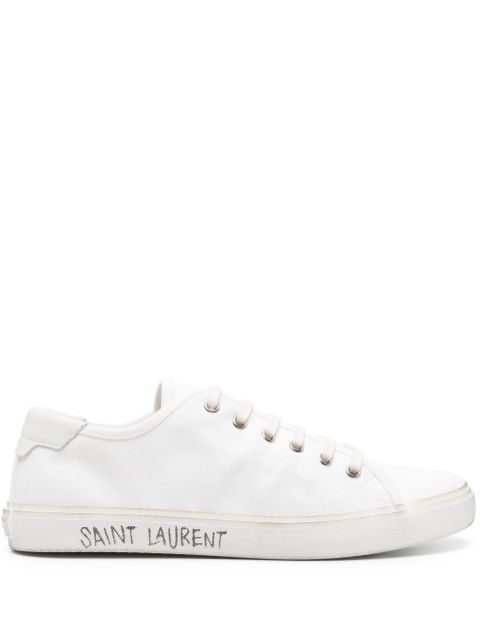 Saint Laurent حذاء رياضي بتأثير ممزق ورباط