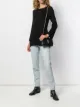 الصورة 2 من Saint Laurent حقيبة بحمالة كتف وبروش الشعار