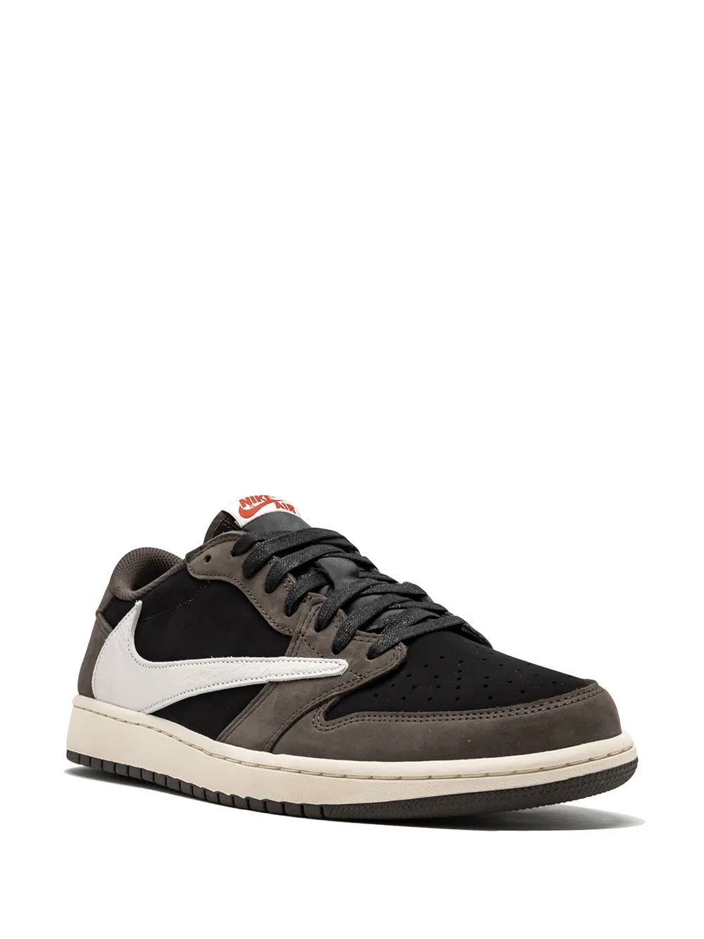 aj 1 low travis scott