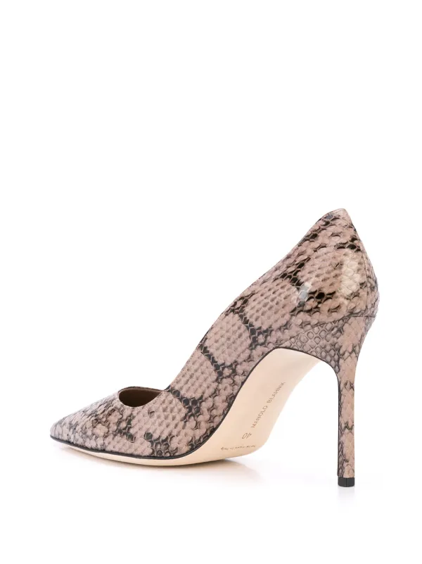 Manolo Blahnik Lisa pointed-toe pumps 