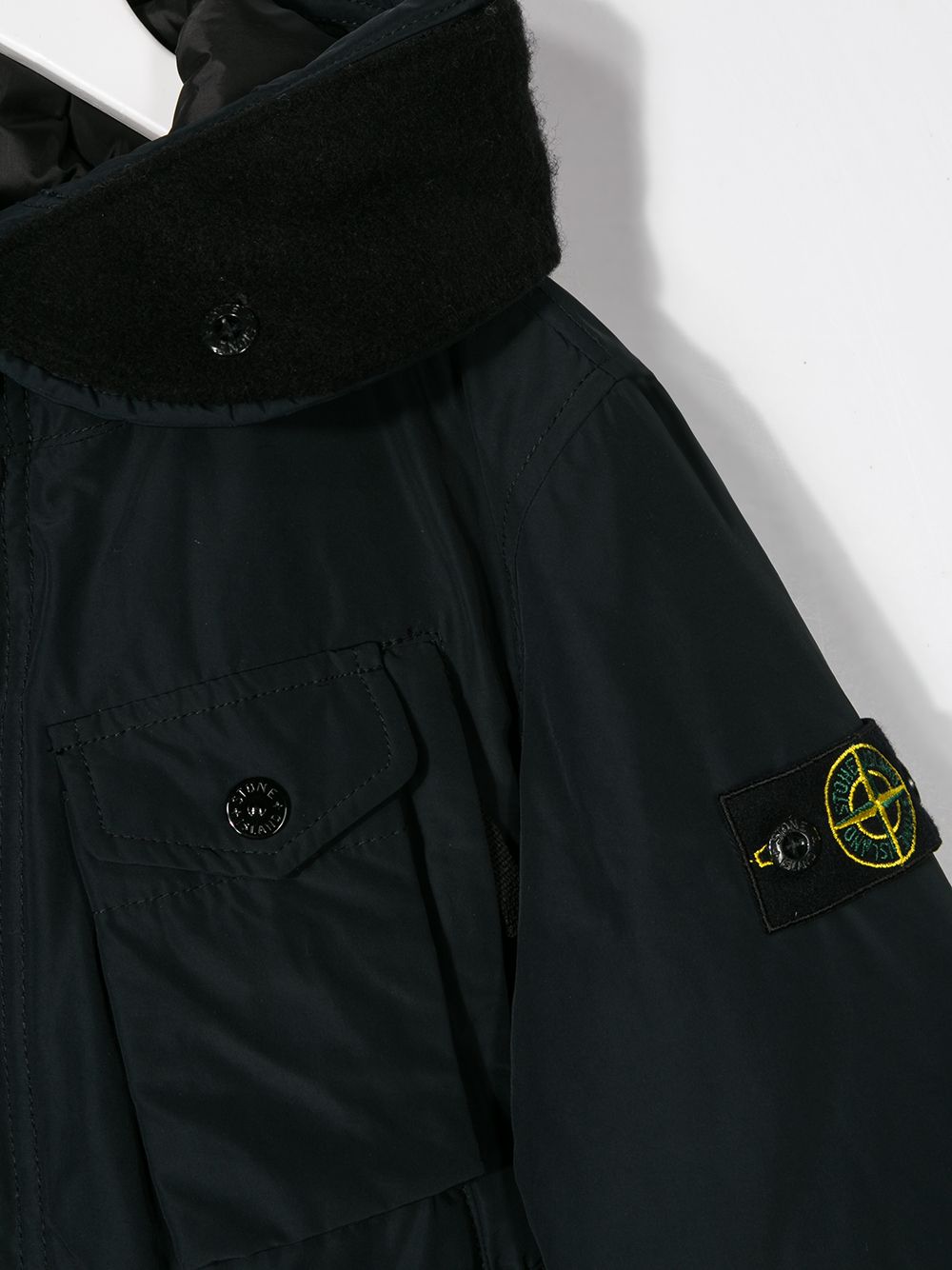 фото Stone island junior куртка с капюшоном