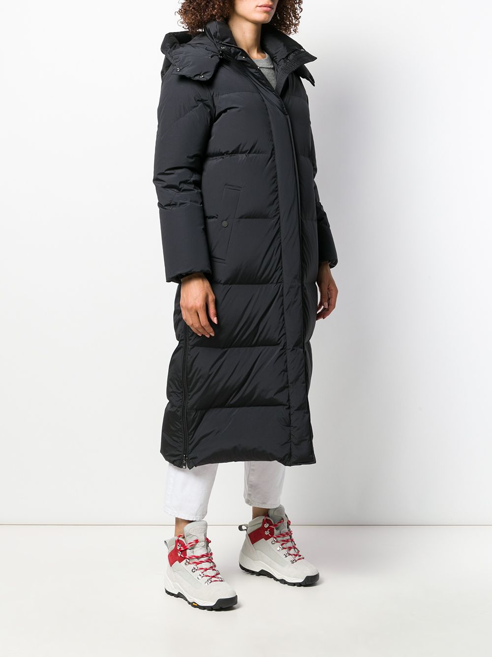 фото Woolrich длинный пуховик