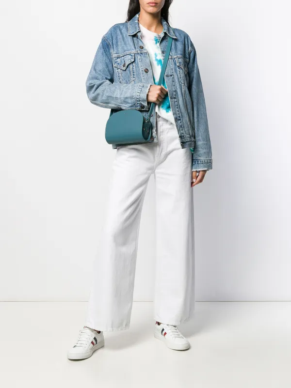 apc half moon mini