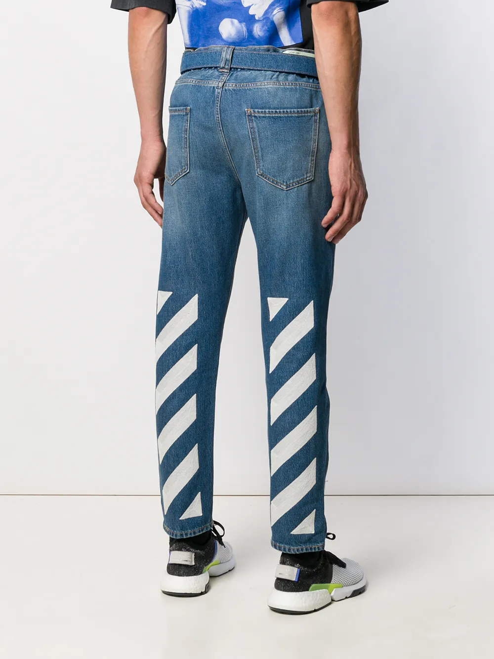 фото Off-white зауженные джинсы кроя слим с ремнем