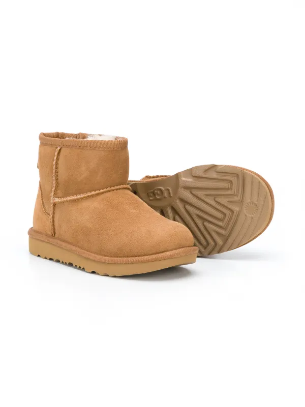 UGG Kids Mini Classic 11 Boots - Farfetch