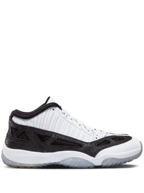 Jordan Air Jordan 11 Retro Low "White Metallic Silver Black" sneakers Women