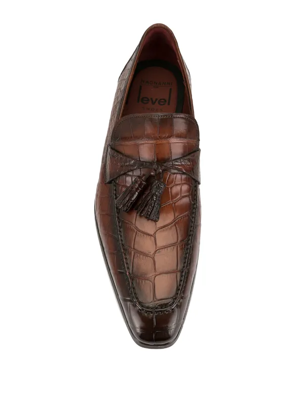 magnanni tassel loafer
