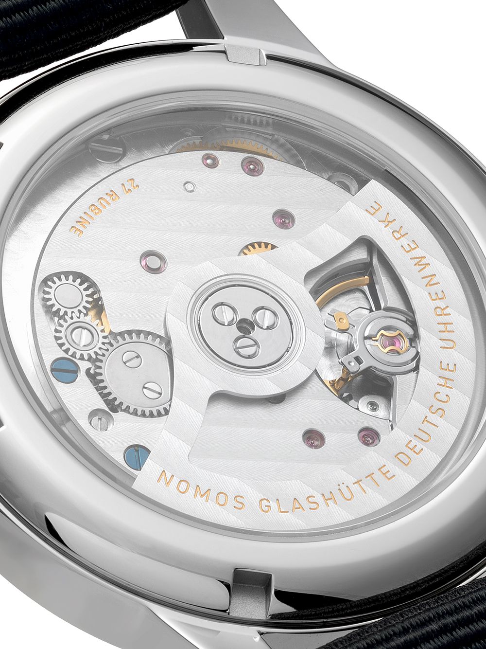 фото Nomos glashütte наручные часы club neomatik atlantic 37 мм