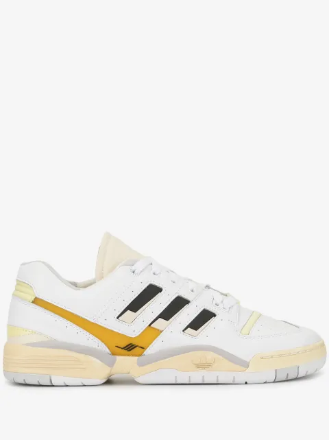 adidas Torsion lace up sneakers