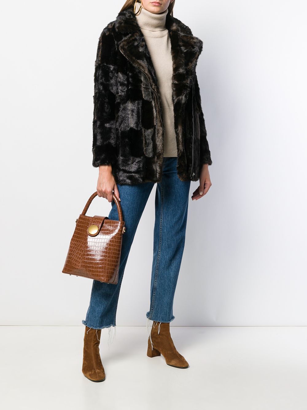 фото Apparis faux fur coat