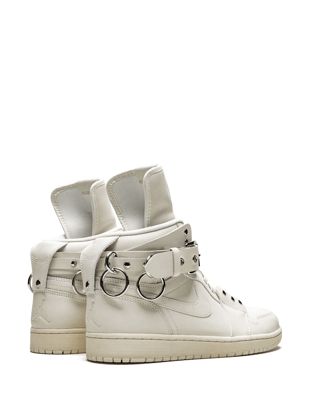 Jordan x Comme Des Garcons Air Jordan 1 High White Sneakers White FARFETCH