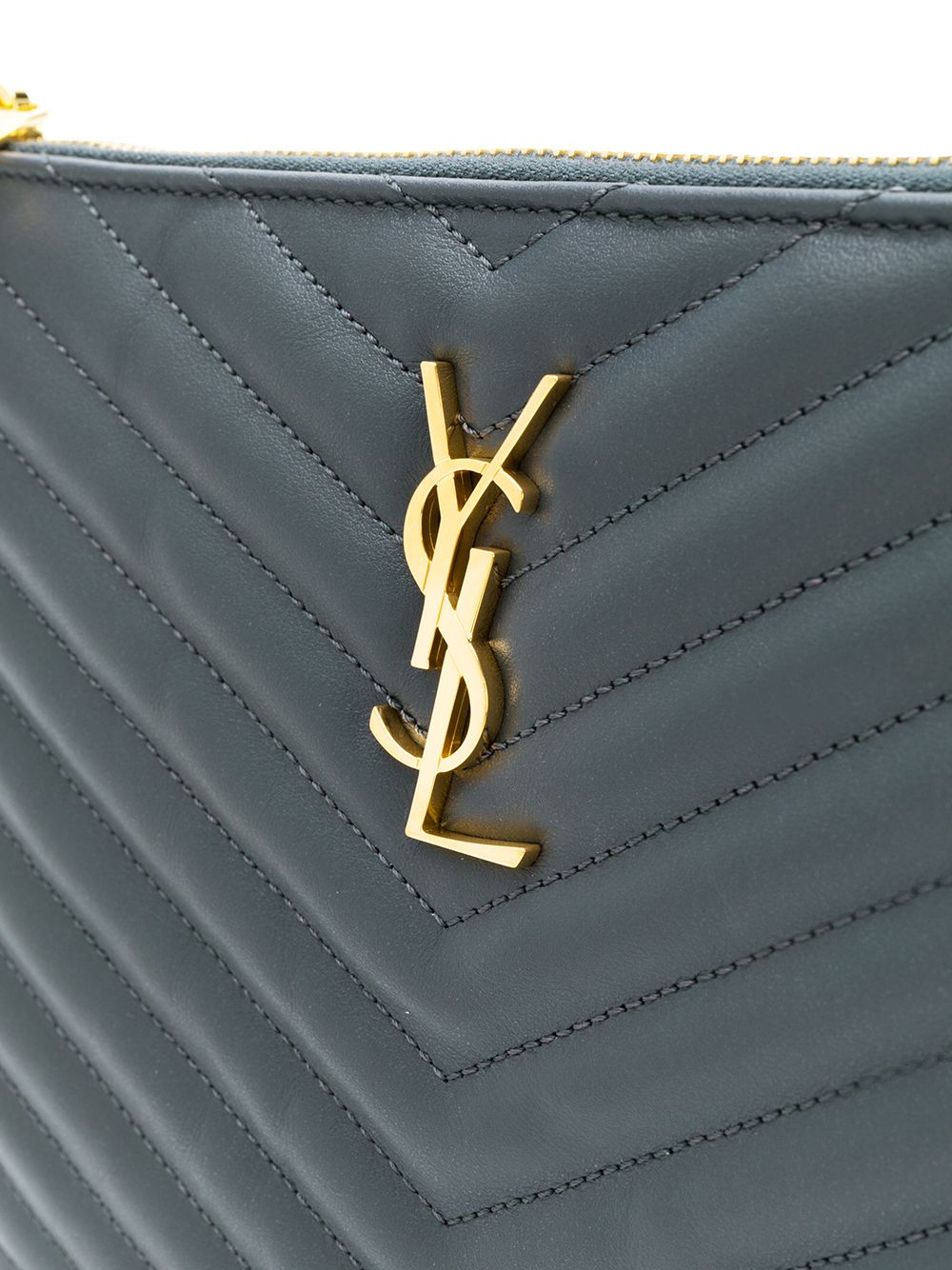 фото Saint laurent клатч с декором monogram