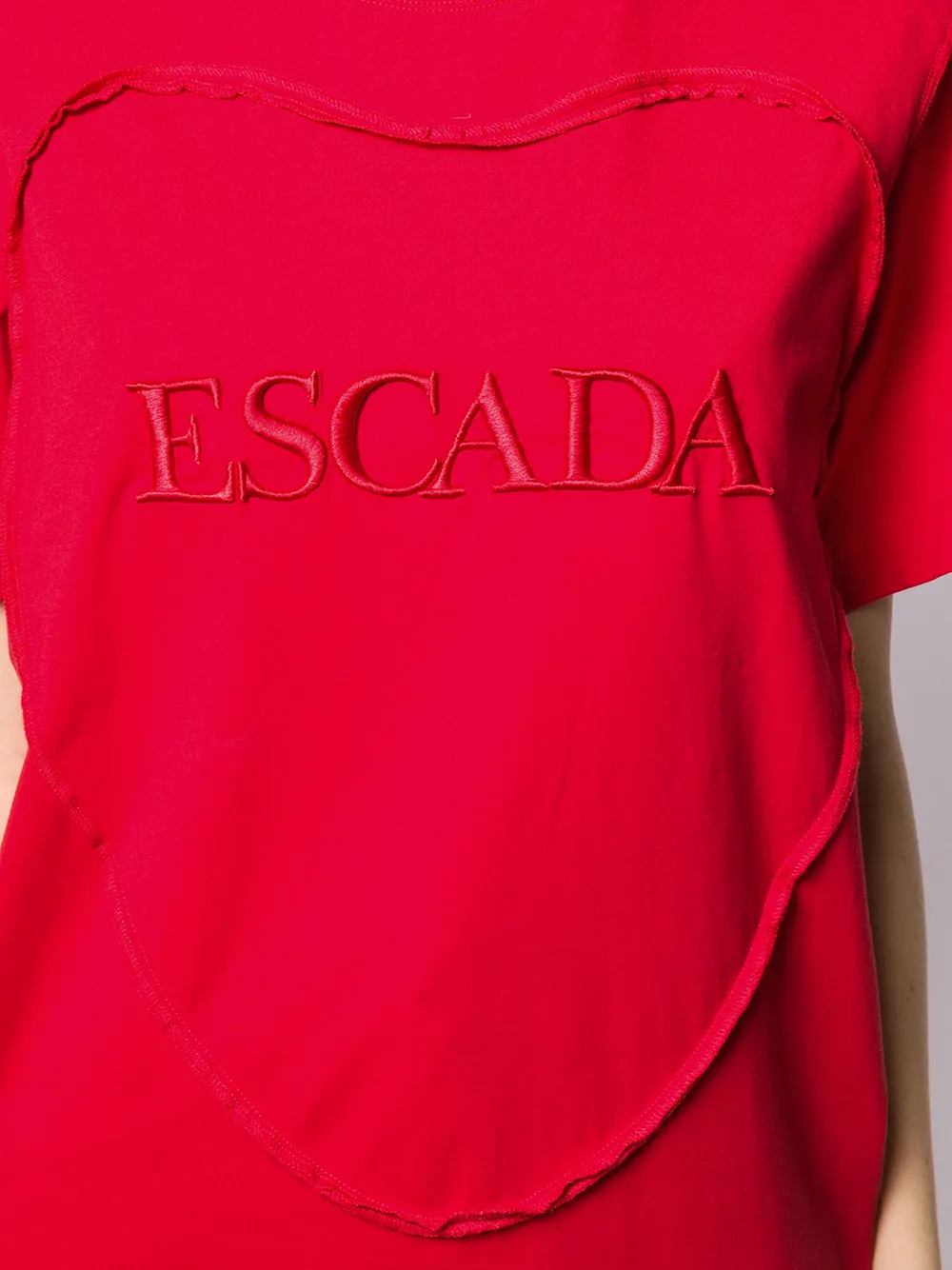 фото Escada футболка с вышитым логотипом