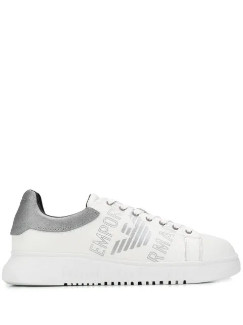 Emporio Armani Turnschuhe Mit Logo - Tendenza classica, vale la pena avere Emporio Armani Turnschuhe Mit Logo - Tendenza classica, vale la pena avere