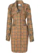 الصورة 1 من Burberry فستان قميص كلاسيكي كاروهات بخطوط