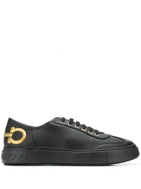 Salvatore Ferragamo Turnschuhe Mit Gancini-Detail - Tendenza classica, vale la pena avere Salvatore Ferragamo Turnschuhe Mit Gancini-Detail - Tendenza classica, vale la pena avere
