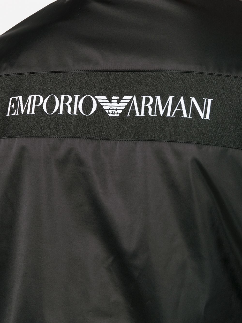 фото Emporio armani бомбер с вышитым логотипом