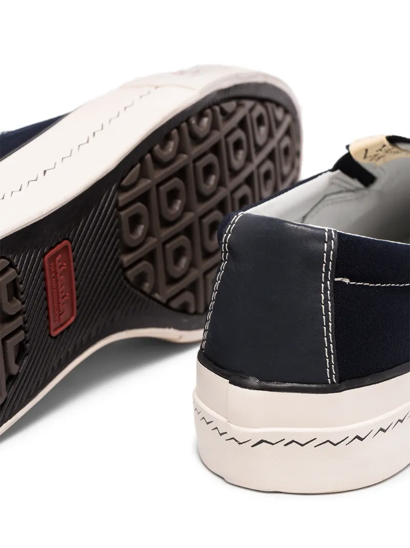visvim black skagway slip on sneakers - 黑色