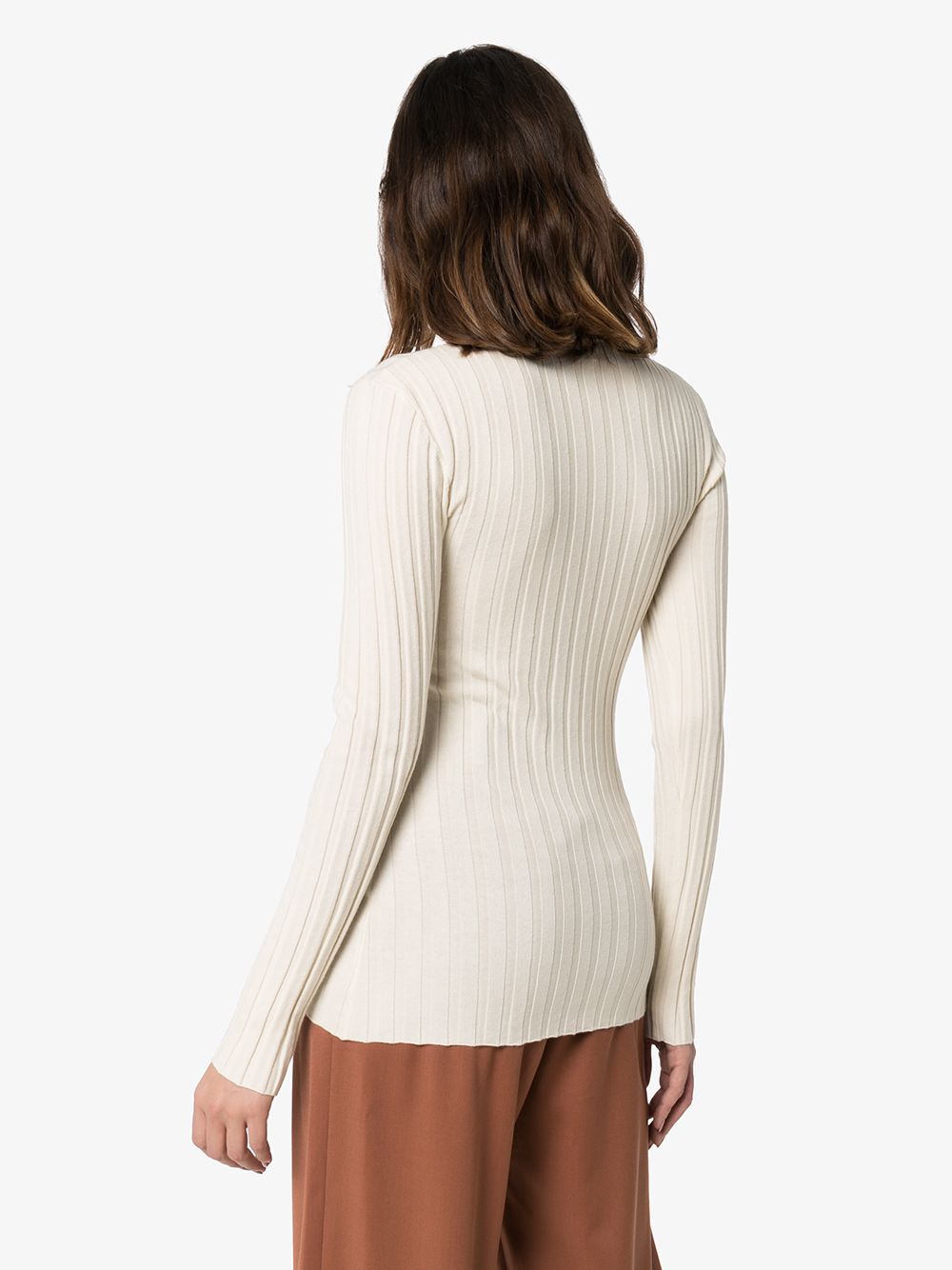 фото Totême aviles ribbed knit jumper