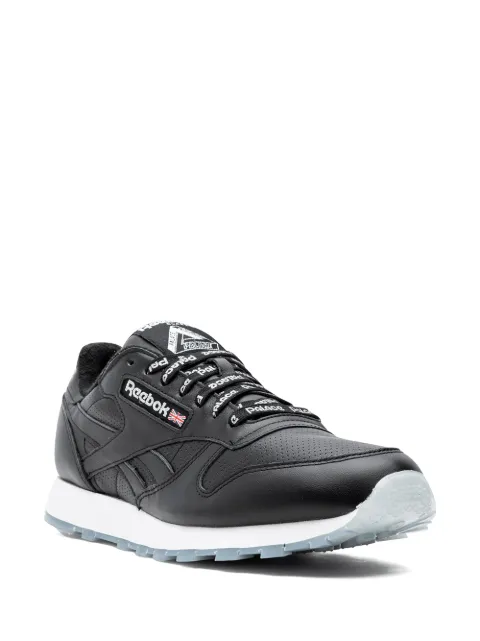 palace reebok classic
