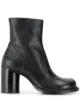 الصورة 1 من Maison Margiela بوت كاحل بكعب سميك