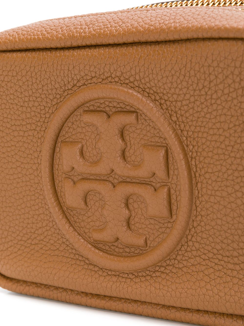 фото Tory burch мини-сумка с тиснением