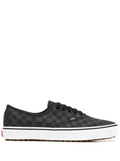 Vans Turnschuhe Mit Karomuster - Tendenza classica, vale la pena avere Vans Turnschuhe Mit Karomuster - Tendenza classica, vale la pena avere